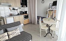 Ambre Appart-Wifi-Terrasse-Parking-Terrasse-2 couchages